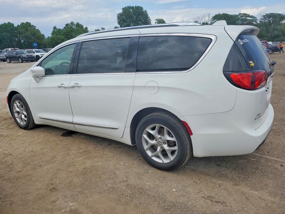 56429306 :رقم المزاد ، 2C4RC1EG0HR570186 vin ، 2017 Chrysler Pacifica مزاد بيع