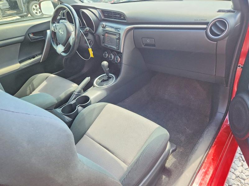 58555286 :رقم المزاد ، JTKJF5C79F3094663 vin ، 2015 Scion Tc مزاد بيع