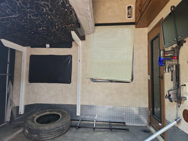 56415696 :رقم المزاد ، 4YDF3102XDR801199 vin ، 2013 Keystone Unknown مزاد بيع