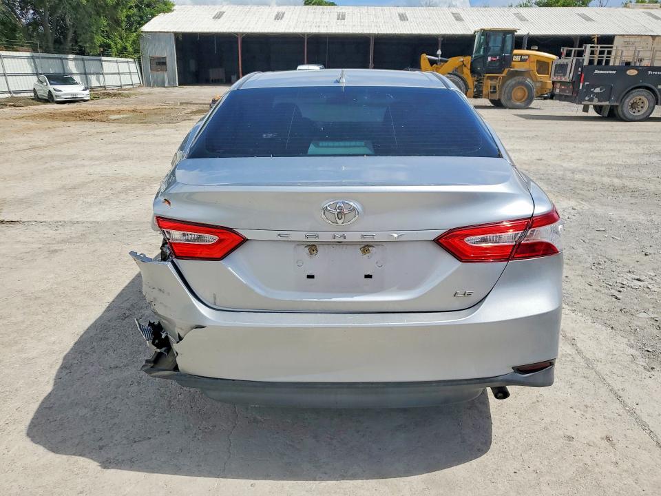 2019 Toyota Camry მანქანა იყიდება აუქციონზე, vin: 4T1B11HK3KU271014, აუქციონის ნომერი: 55786736