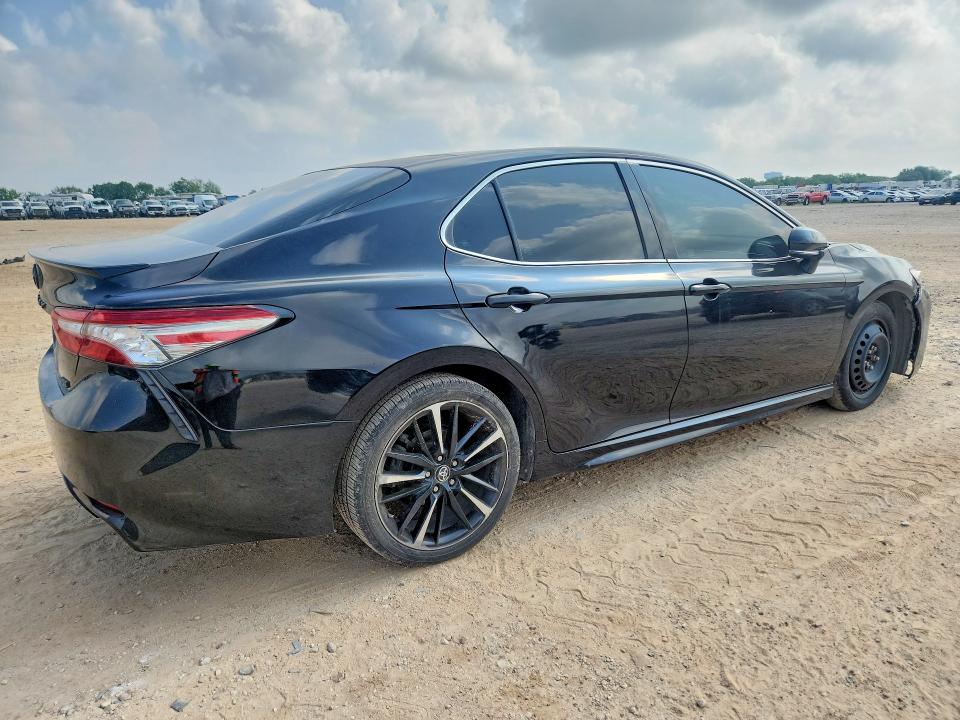 2018 Toyota Camry მანქანა იყიდება აუქციონზე, vin: 4T1B61HK5JU542901, აუქციონის ნომერი: 55783986