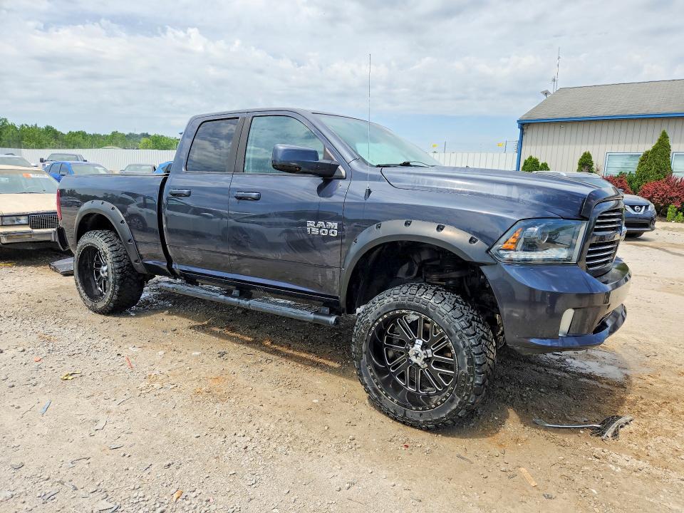 55630946 :رقم المزاد ، 1C6RR7HT3FS746158 vin ، 2015 Ram 1500 مزاد بيع