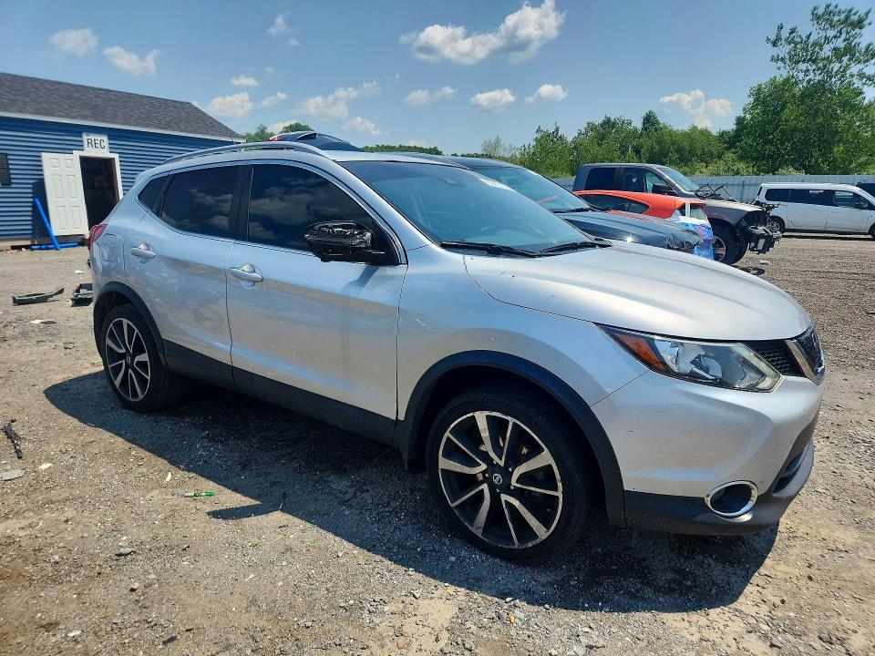 Продажа на аукционе авто 2017 Nissan Rogue Sport, vin: JN1BJ1CR5HW143334, номер лота: 56902166