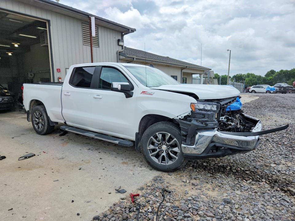 Продаж на аукціоні авто 2022 Chevrolet Silverado Ltd, vin: 1GCUYDED3NZ205845, номер лоту: 57743326