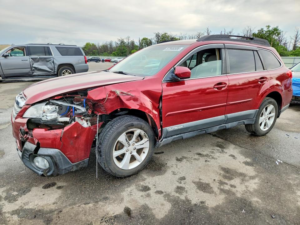 Auction sale of the 2014 Subaru Outback, vin: 4S4BRBCC3E3240662, lot number: 57946506