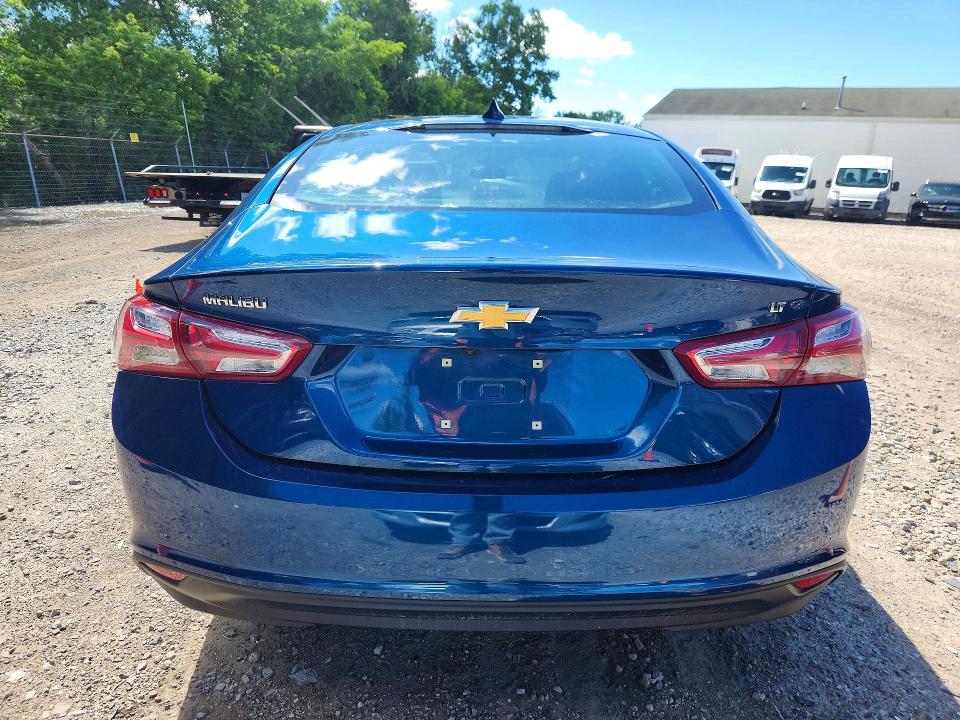 57339086 :رقم المزاد ، 1G1ZD5ST6KF200082 vin ، 2019 Chevrolet Malibu مزاد بيع