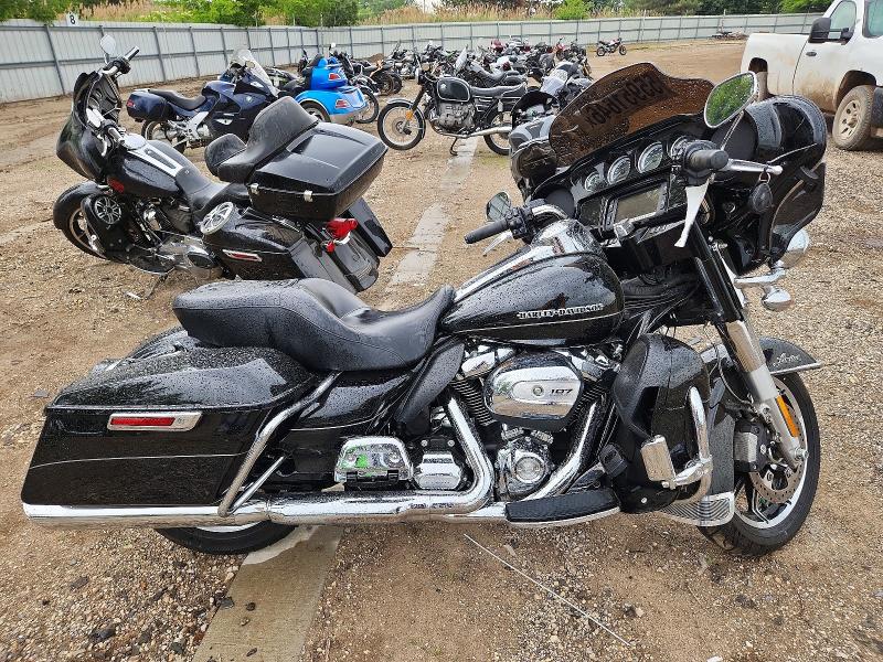 2017 Harley-davidson Flhtk მანქანა იყიდება აუქციონზე, vin: 1HD1KED11HB611426, აუქციონის ნომერი: 55951646