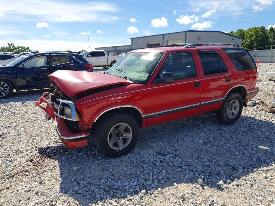 1995 Chevrolet Blazer მანქანა იყიდება აუქციონზე, vin: 1GNCS13W8SK236990, აუქციონის ნომერი: 57140646