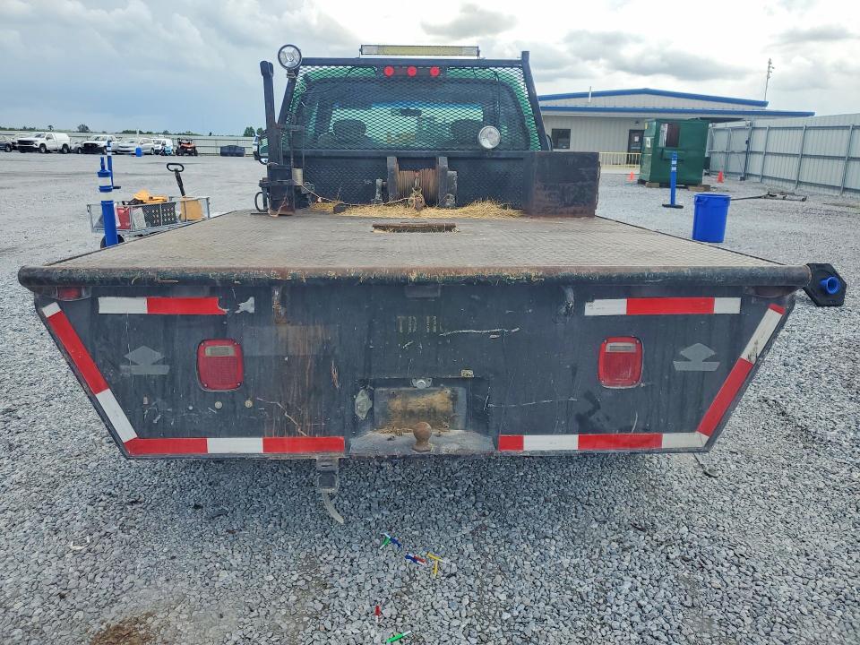 55726556 :رقم المزاد ، 1FDWX36F52EC33991 vin ، 2002 Ford F350 مزاد بيع