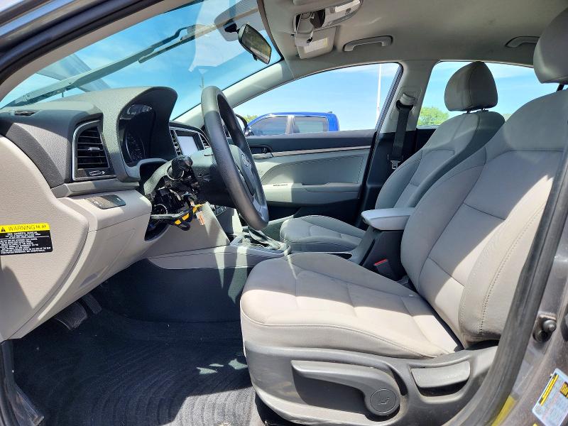 57681516 :رقم المزاد ، 5NPD74LFXJH383308 vin ، 2018 Hyundai Elantra مزاد بيع