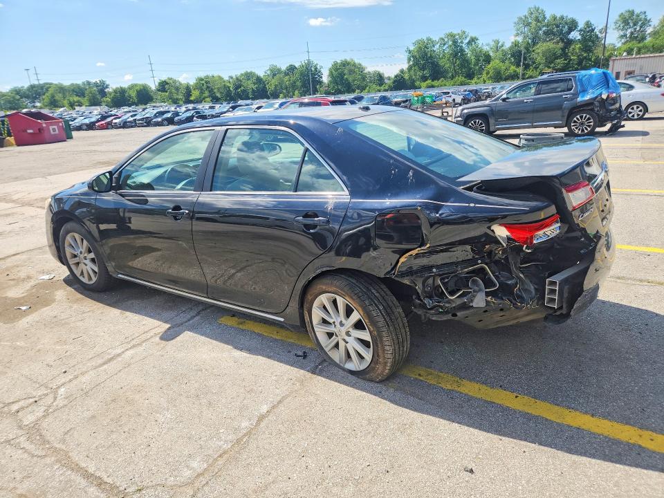 57177656 :رقم المزاد ، 4T4BF1FK4ER409724 vin ، 2014 Toyota Camry مزاد بيع