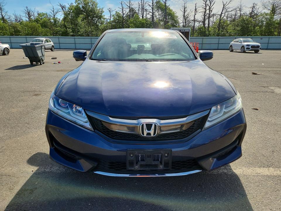58777146 :رقم المزاد ، 1HGCT1B80GA012684 vin ، 2016 Honda Accord مزاد بيع