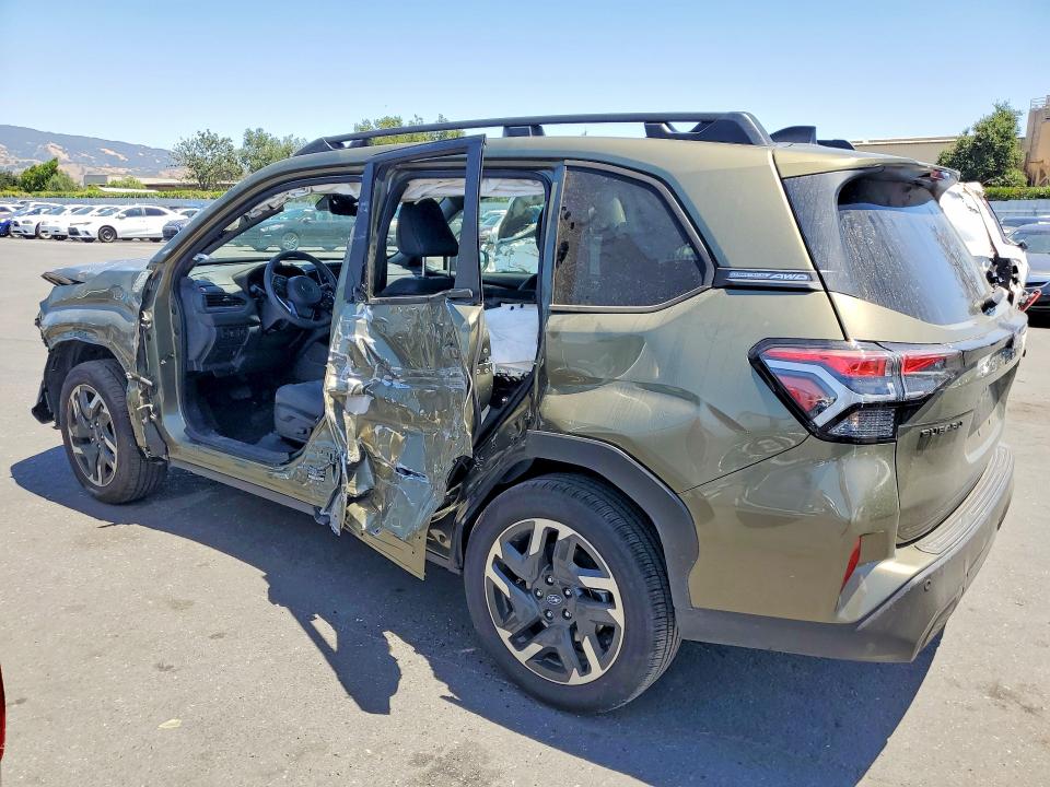 Продажа на аукционе авто 2025 Subaru Forester, vin: JF2SLDRC9SH615866, номер лота: 56449776