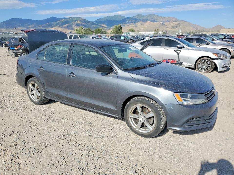 58308646 :رقم المزاد ، 3VW167AJ5GM387359 vin ، 2016 Volkswagen Jetta مزاد بيع