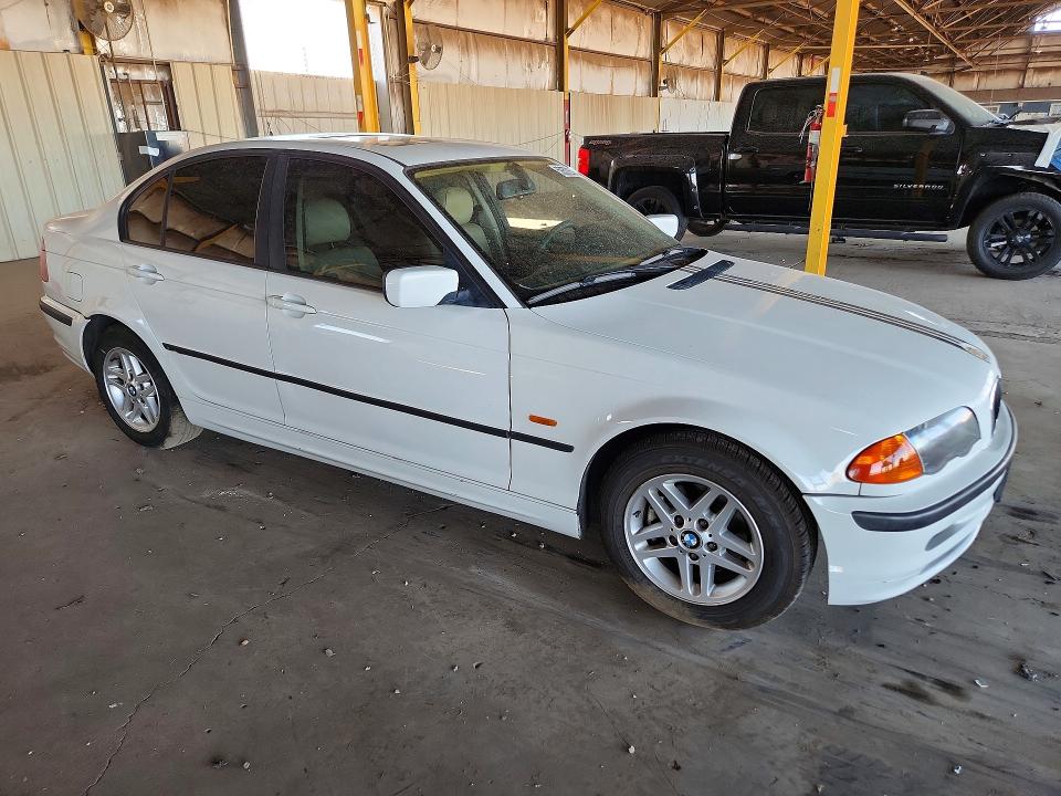 59372596 :رقم المزاد ، WBAAM334XYFP73685 vin ، 2000 Bmw 323 مزاد بيع