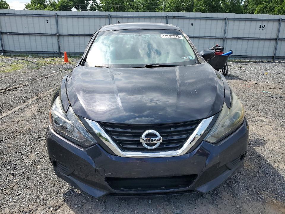 2018 Nissan Altima მანქანა იყიდება აუქციონზე, vin: 1N4AL3AP9JC226553, აუქციონის ნომერი: 58528376