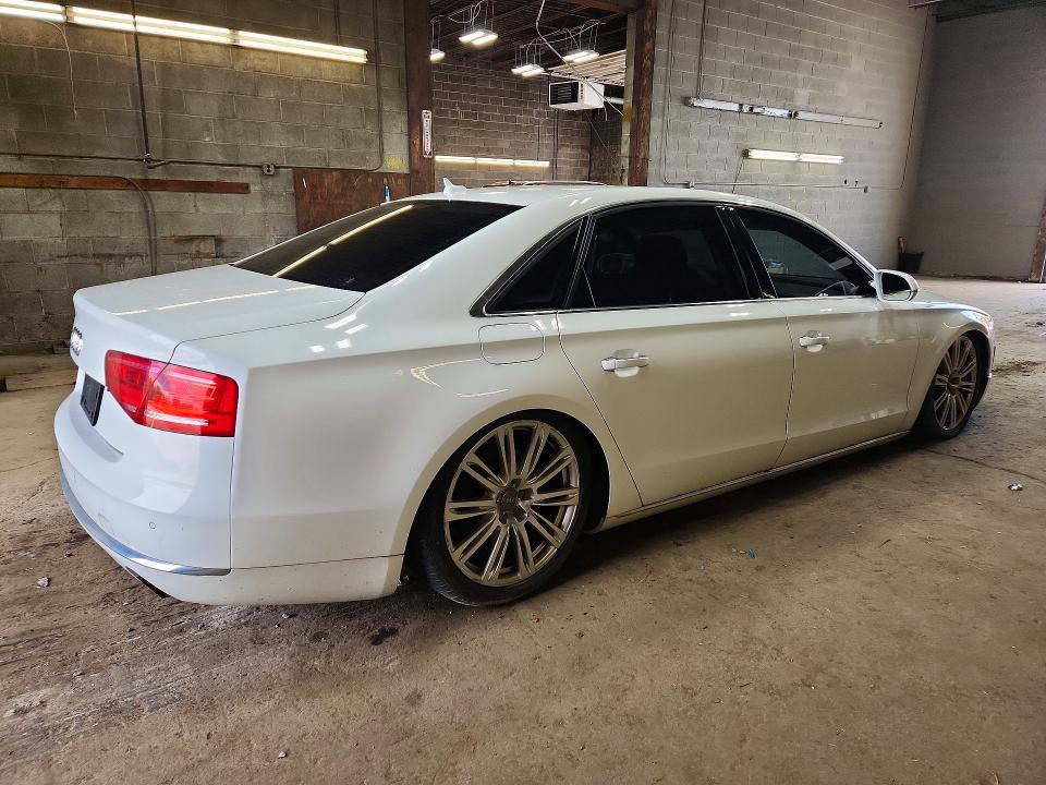 2013 Audi A8 მანქანა იყიდება აუქციონზე, vin: WAURGAFD2DN016452, აუქციონის ნომერი: 58972346