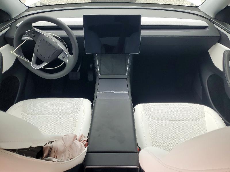 57082746 :رقم المزاد ، 7SAYGDEE6TF454045 vin ، 2026 Tesla Model Y مزاد بيع