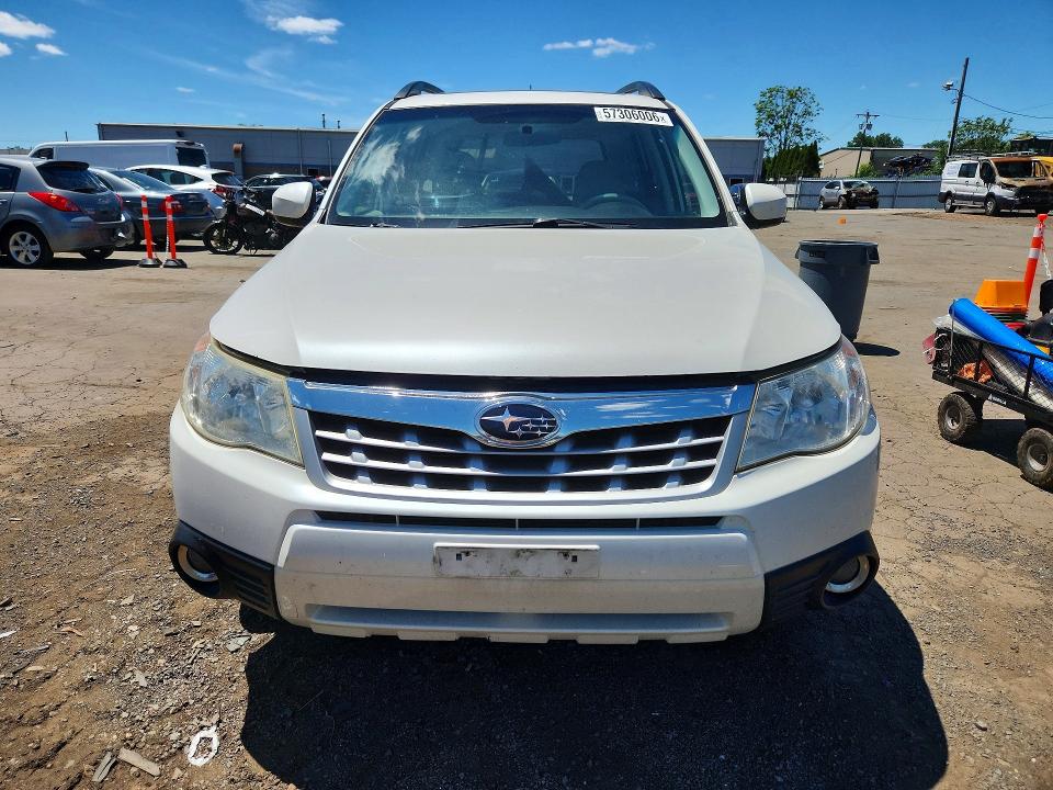 Продажа на аукционе авто 2011 Subaru Forester, vin: JF2SHAFC8BH723061, номер лота: 57306006