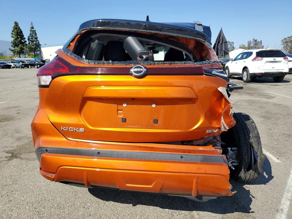 2023 Nissan Kicks მანქანა იყიდება აუქციონზე, vin: 3N1CP5CV4PL561735, აუქციონის ნომერი: 55767376
