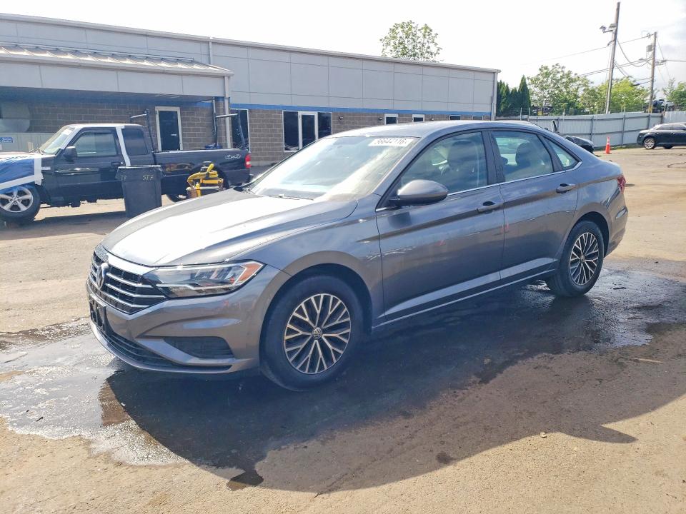 56644116 :رقم المزاد ، 3VWC57BU8MM042200 vin ، 2021 Volkswagen Jetta مزاد بيع