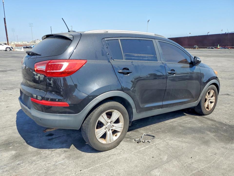 56646516 :رقم المزاد ، KNDPB3A25B7077385 vin ، 2011 Kia Sportage مزاد بيع