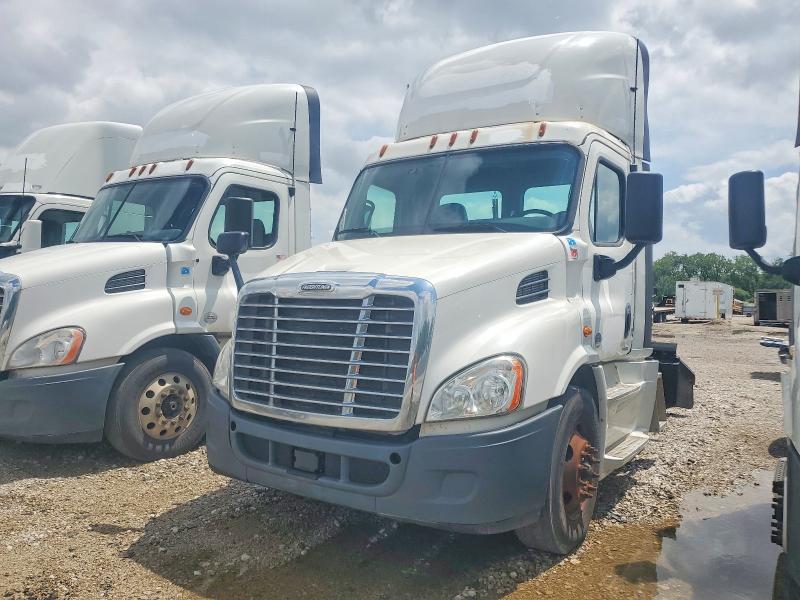 Продаж на аукціоні авто 2016 Freightliner Cascadia 113, vin: 3AKBGADV3GSHB2460, номер лоту: 54531676