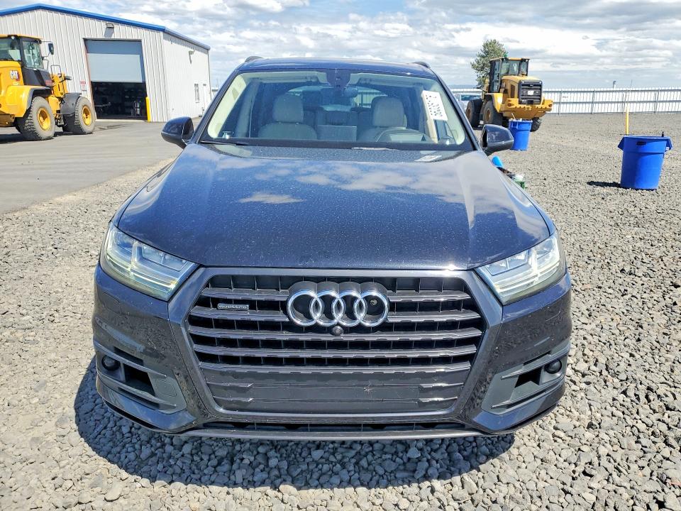 56335176 :رقم المزاد ، WA1VABF77HD030758 vin ، 2017 Audi Q7 مزاد بيع
