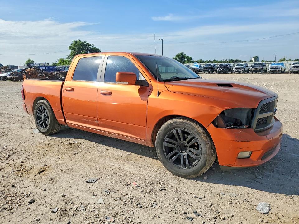 55862086 :رقم المزاد ، 1D7RB1CT1AS169372 vin ، 2010 Dodge Ram 1500 مزاد بيع