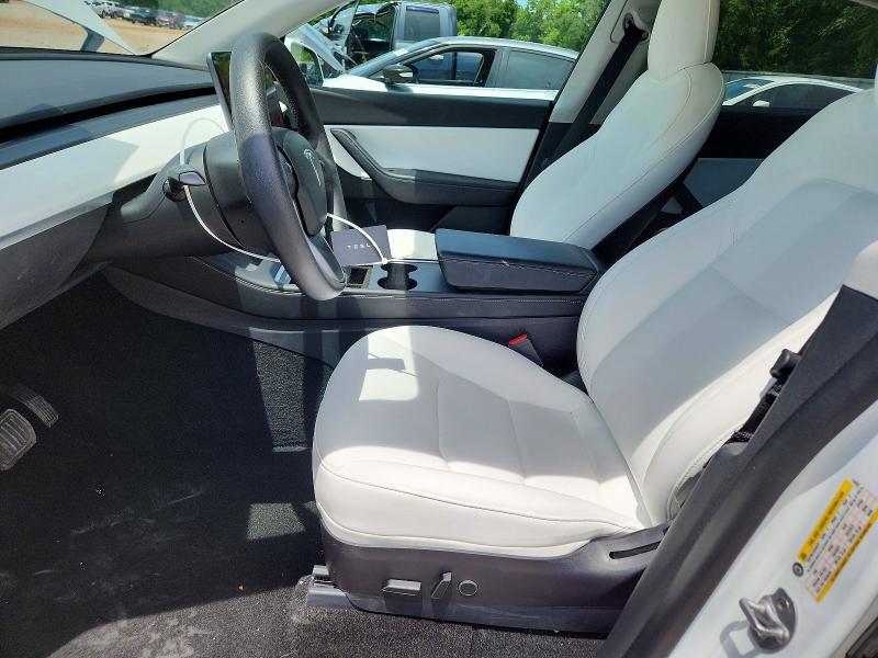 58229236 :رقم المزاد ، 5YJYGDEE7MF210323 vin ، 2020 Tesla Model  Y مزاد بيع