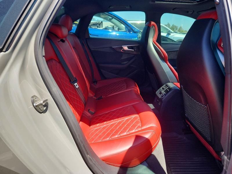 Продажа на аукционе авто 2019 Audi S4, vin: WAUB4AF48KA111368, номер лота: 57367236