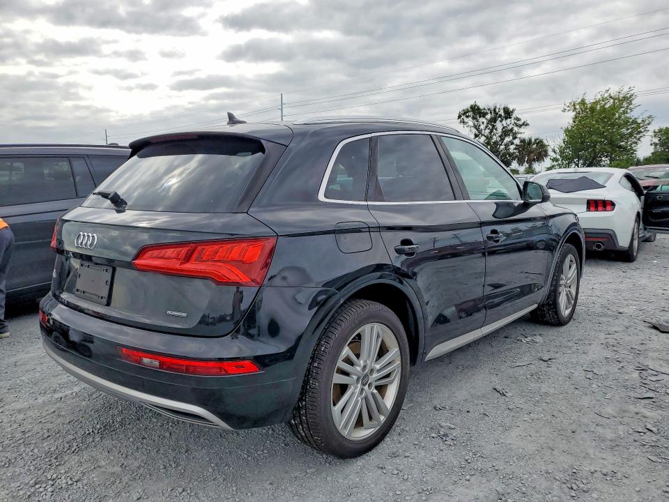 Продажа на аукционе авто 2019 Audi Q5, vin: WA1BNAFY6K2083979, номер лота: 55864836