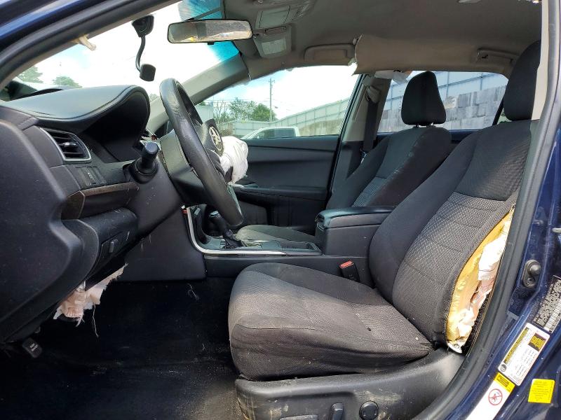 57645726 :رقم المزاد ، 4T1BF1FK8FU873580 vin ، 2015 Toyota Camry مزاد بيع