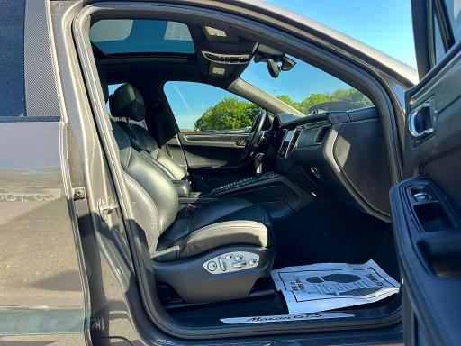 55707586 :رقم المزاد ، WP1AG2A59JLB62102 vin ، 2018 Porsche Macan مزاد بيع