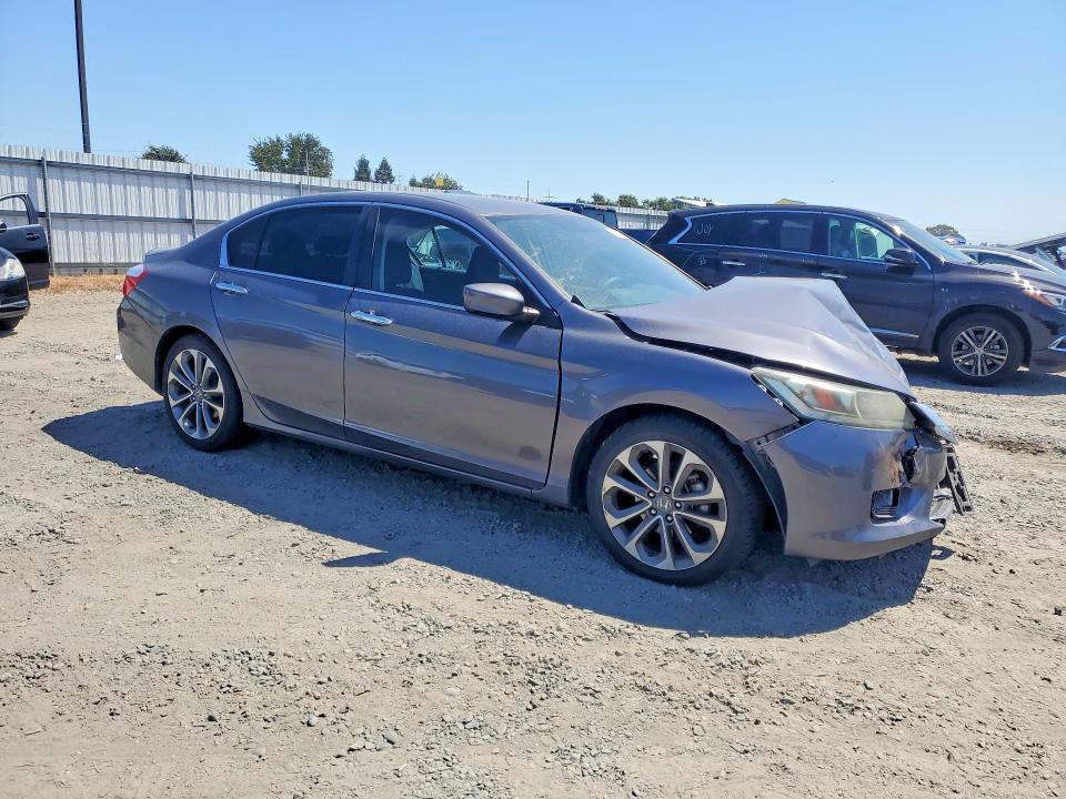 Auction sale of the 2015 Honda Accord, vin: 1HGCR2F52FA109064, lot number: 57085016