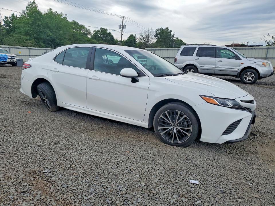 Aukcja sprzedaży 2018 Toyota Camry, vin: 4T1B11HKXJU077160, numer aukcji: 57931886
