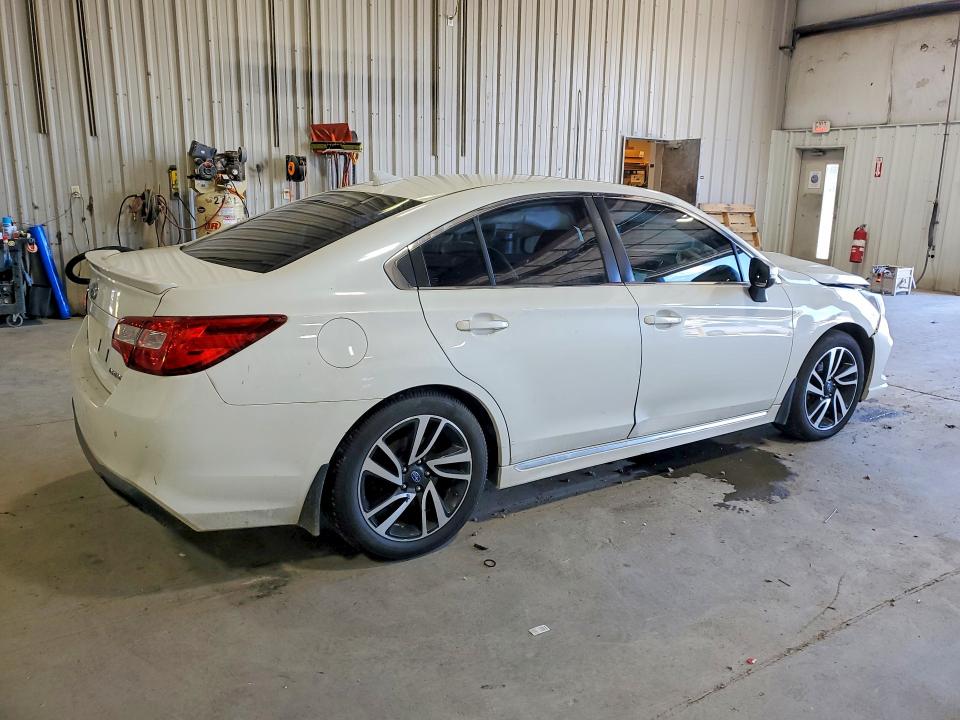 2018 Subaru Legacy მანქანა იყიდება აუქციონზე, vin: 4S3BNAS62J3010742, აუქციონის ნომერი: 57243626