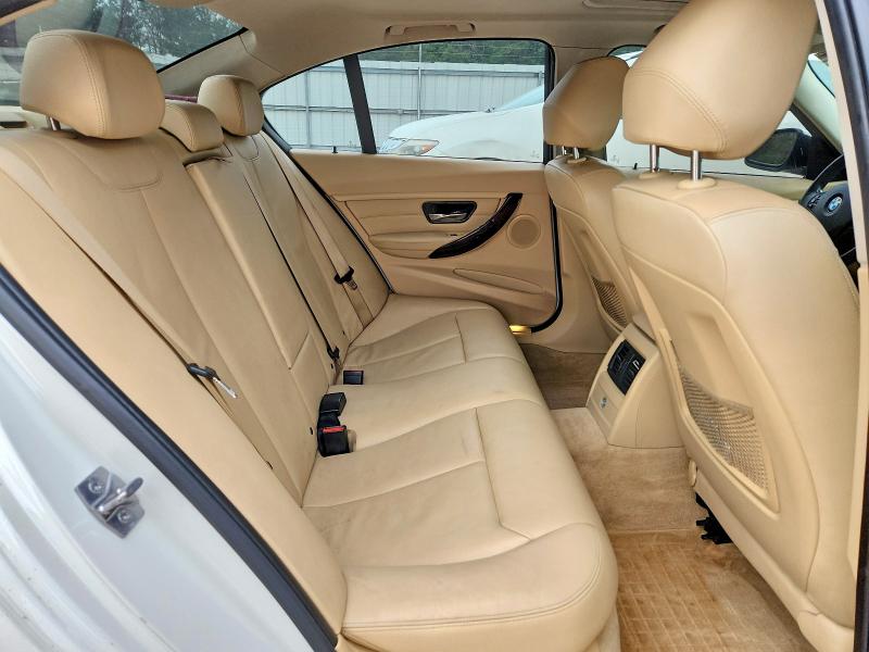 56738536 :رقم المزاد ، WBA3B1C53EK134904 vin ، 2014 Bmw 320 مزاد بيع