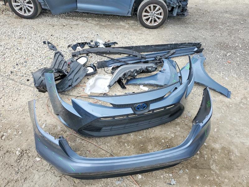 55761656 :رقم المزاد ، JTDBCMFE6P3015427 vin ، 2023 Toyota Corolla Hybrid مزاد بيع