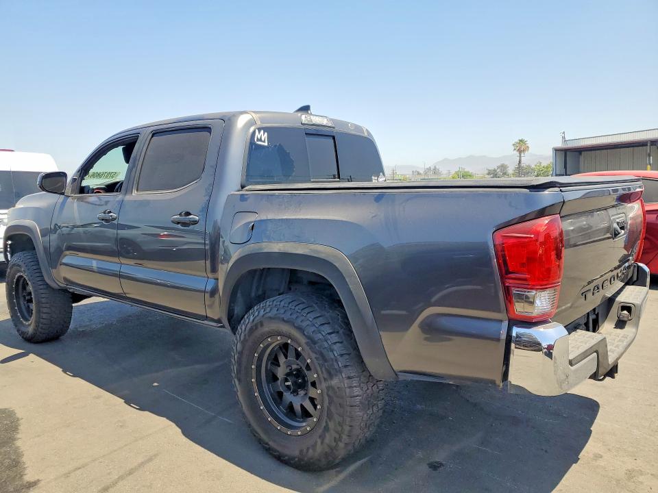 Продажа на аукционе авто 2017 Toyota Tacoma, vin: 3TMCZ5AN2HM054001, номер лота: 57076806