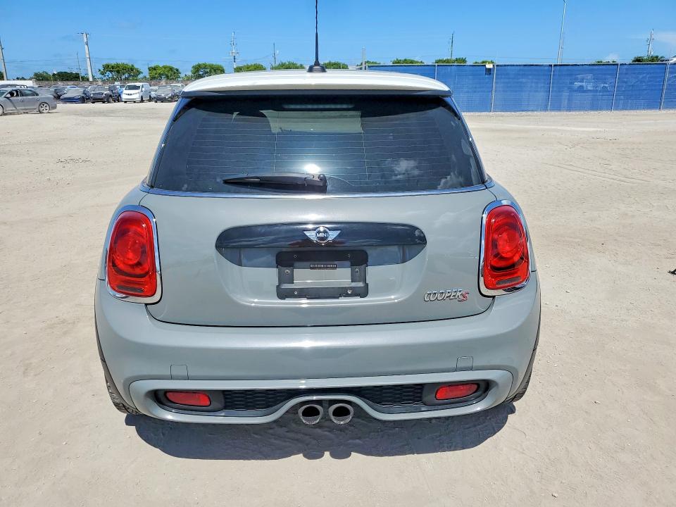 2015 Mini Cooper მანქანა იყიდება აუქციონზე, vin: WMWXP7C57F2A34329, აუქციონის ნომერი: 58109276