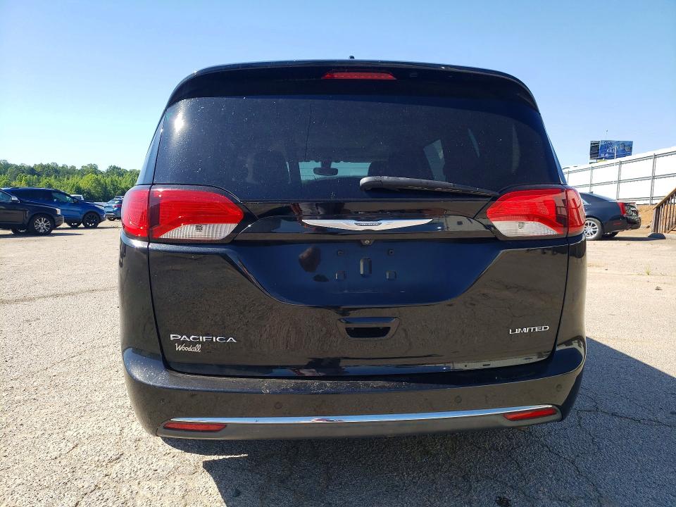 Продажа на аукционе авто 2018 Chrysler Pacifica, vin: 2C4RC1GG4JR104215, номер лота: 57426536