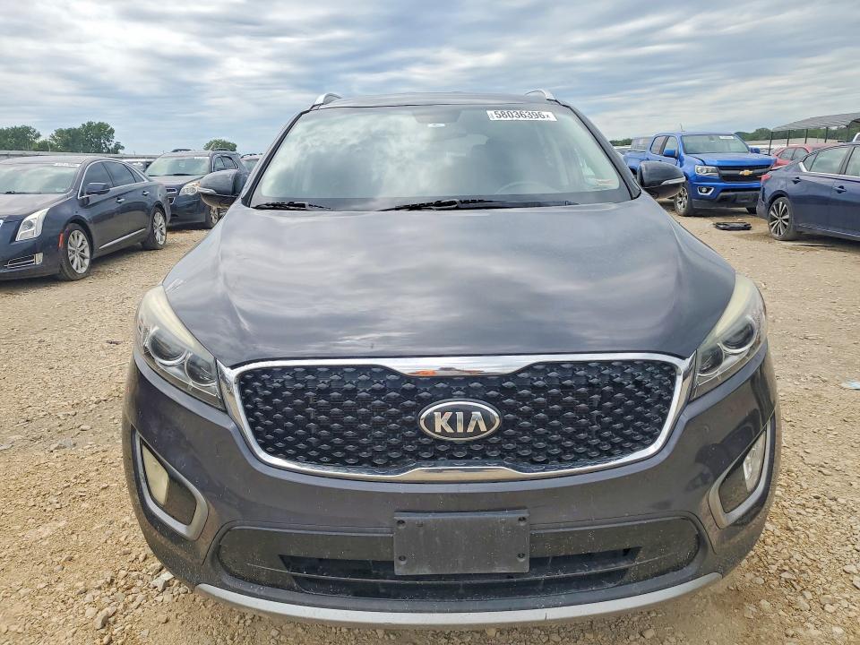 2017 Kia Sorento მანქანა იყიდება აუქციონზე, vin: 5XYPHDA59HG204357, აუქციონის ნომერი: 58036396
