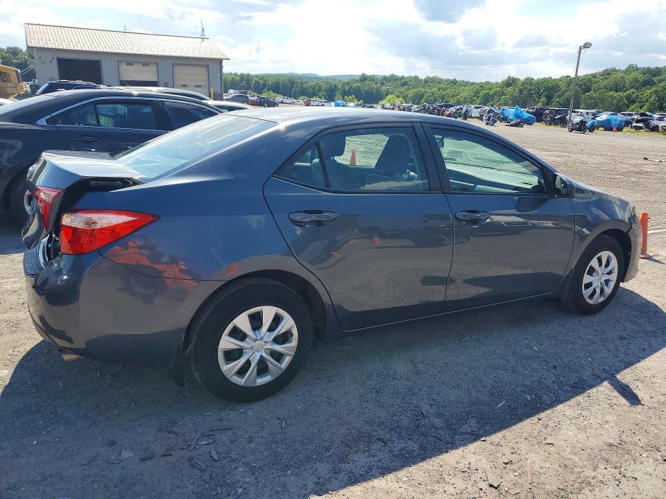 57394816 :رقم المزاد ، 2T1BURHE0JC994190 vin ، 2018 Toyota Corolla مزاد بيع
