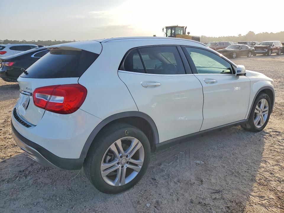 2016 Mercedes-benz Gla მანქანა იყიდება აუქციონზე, vin: WDCTG4GB0GJ242812, აუქციონის ნომერი: 57965406