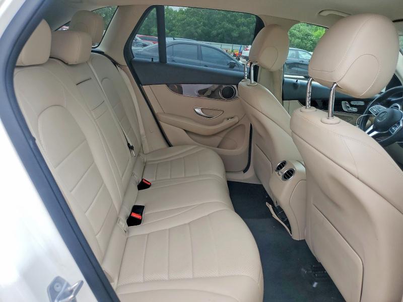 55625166 :رقم المزاد ، WDC0G8DB4LF689641 vin ، 2020 Mercedes-benz Glc مزاد بيع