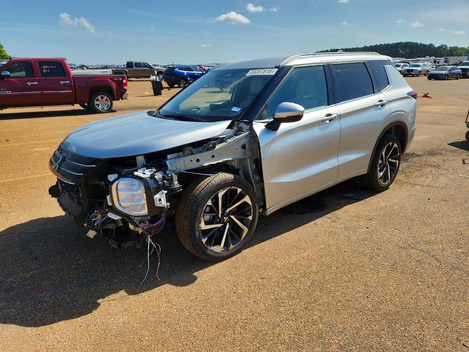 2024 Mitsubishi Outlander მანქანა იყიდება აუქციონზე, vin: JA4J3WA87RZ032062, აუქციონის ნომერი: 55357616
