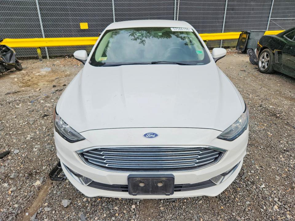 2017 Ford Fusion მანქანა იყიდება აუქციონზე, vin: 3FA6P0LUXHR357224, აუქციონის ნომერი: 57566156