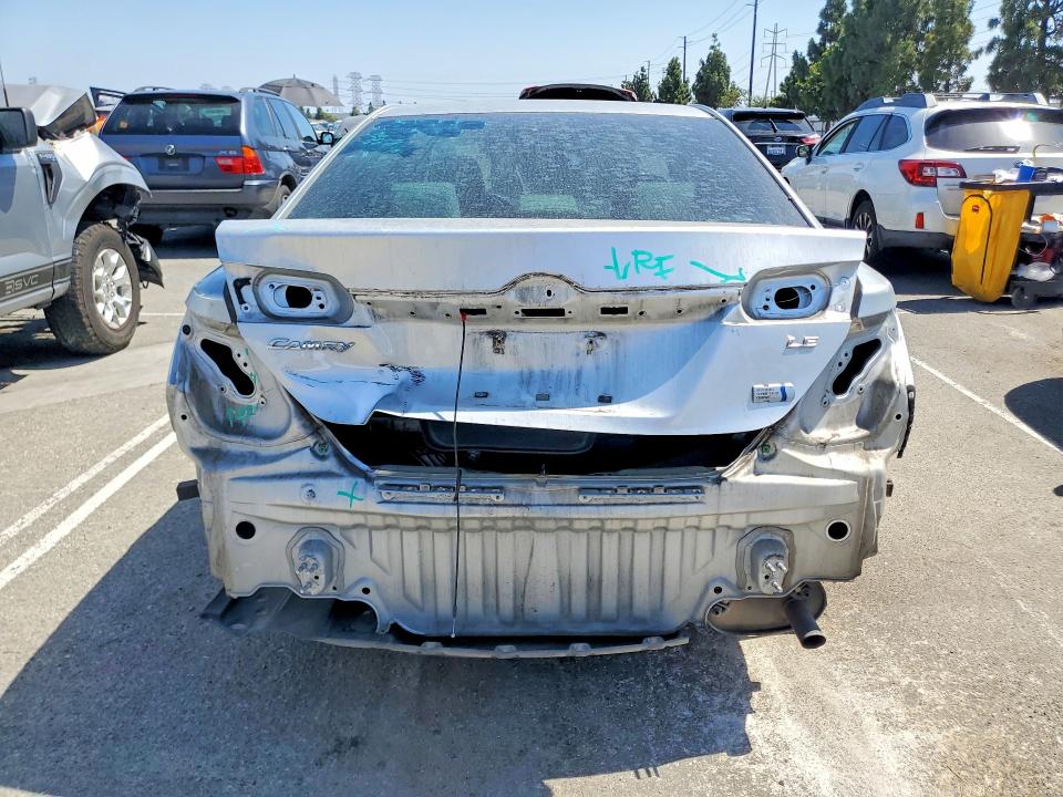 2013 Toyota Camry Hybrid მანქანა იყიდება აუქციონზე, vin: 4T1BD1FK4DU085964, აუქციონის ნომერი: 59188446