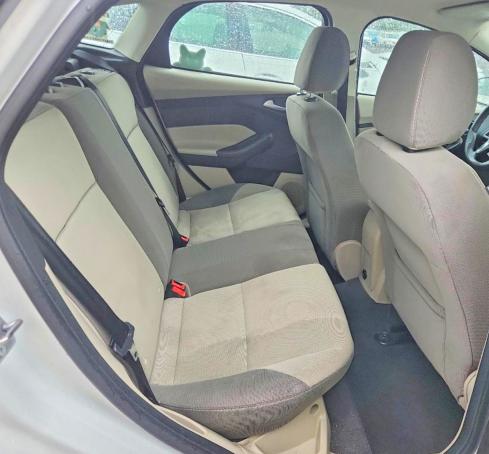 58542646 :رقم المزاد ، 1FADP3K24DL231197 vin ، 2013 Ford Focus مزاد بيع
